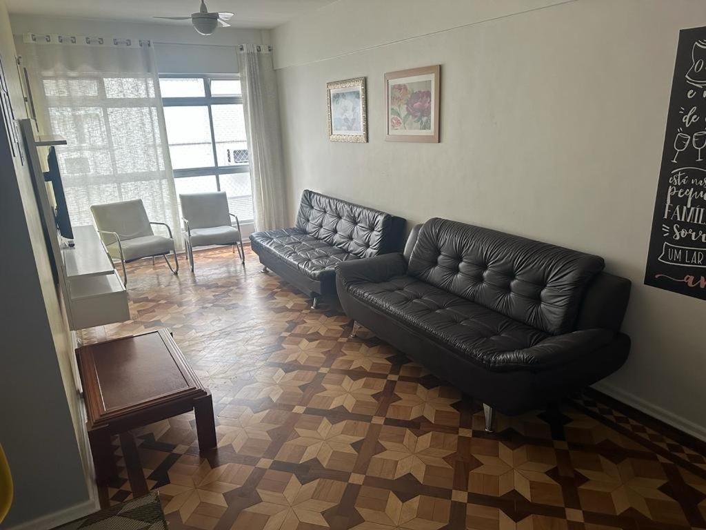 Apto A 250M Da Praia Enseada 瓜鲁雅 外观 照片